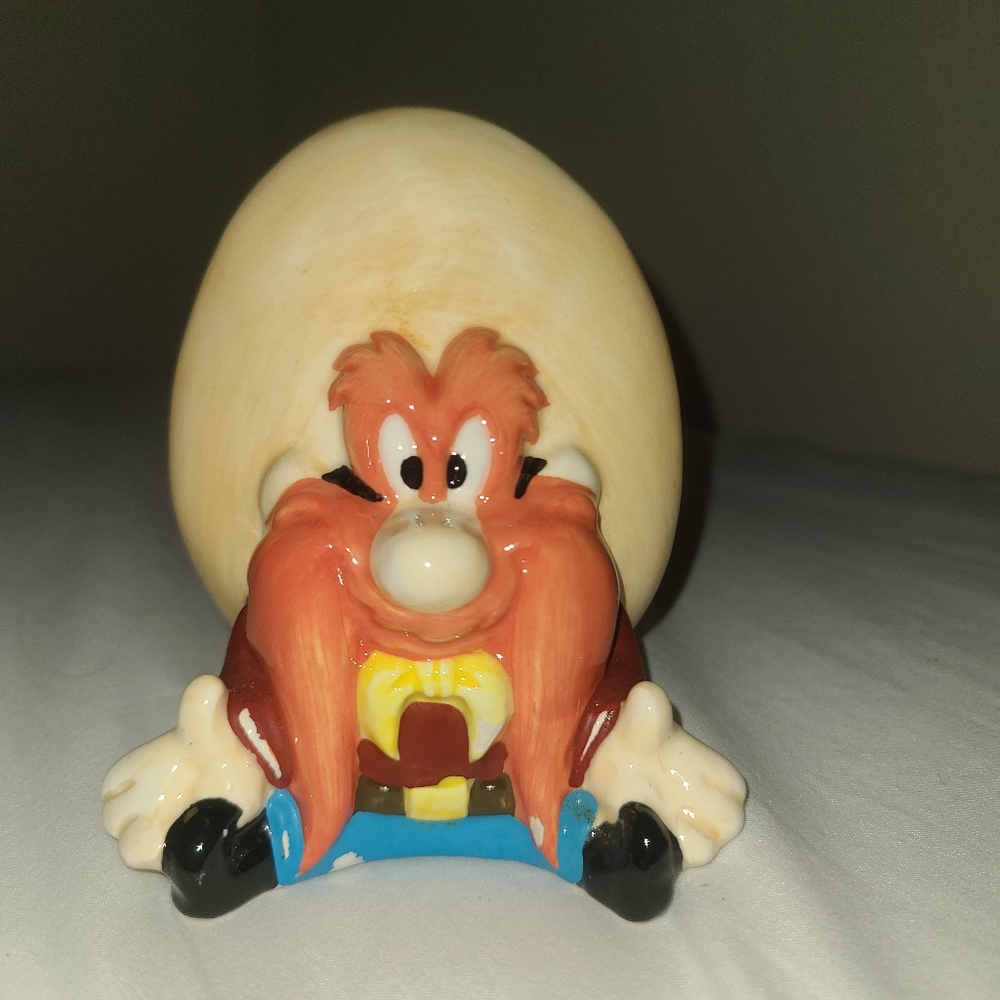Vintage 70s-era Yosemite Sam salt shaker